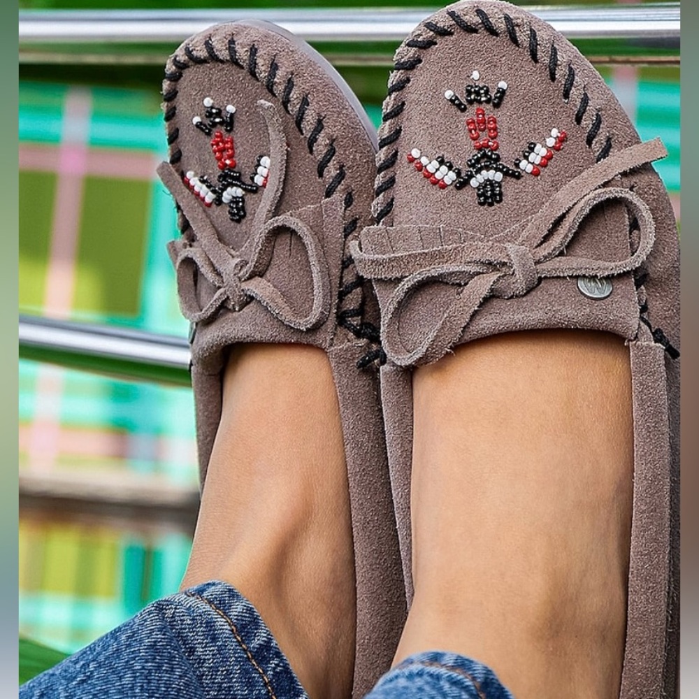 Minnetonka Thunderbird II Moccasin Grey Loafer 8.5